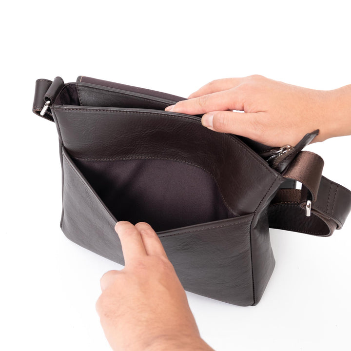 epe｜フラップショルダー ダークブラウン