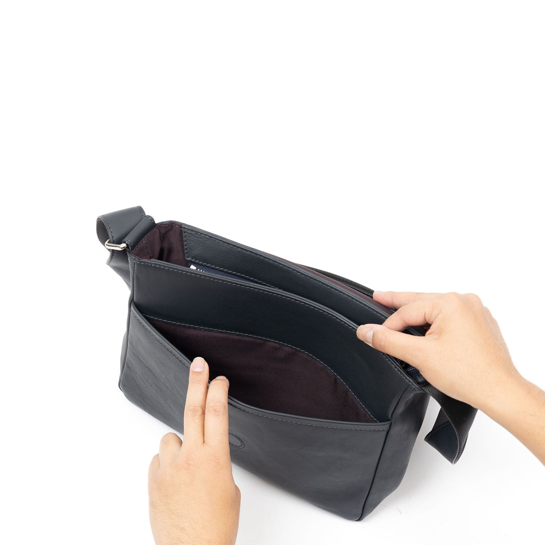 epe｜フラップショルダー ネイビー